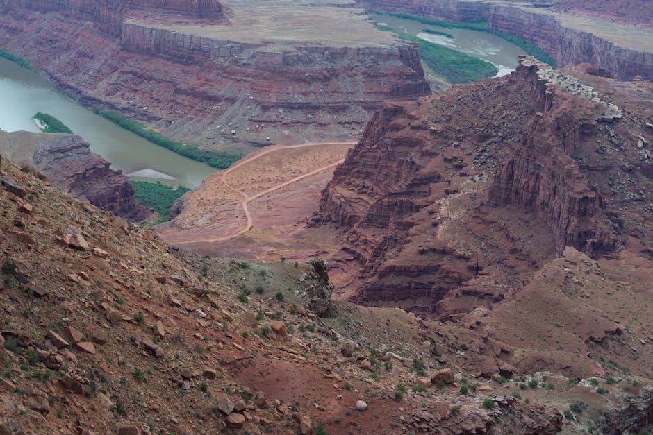 Explore the stunning, eroded canyons and winding river of Moab, Utah. Perfect for travel and nature enthusiasts.